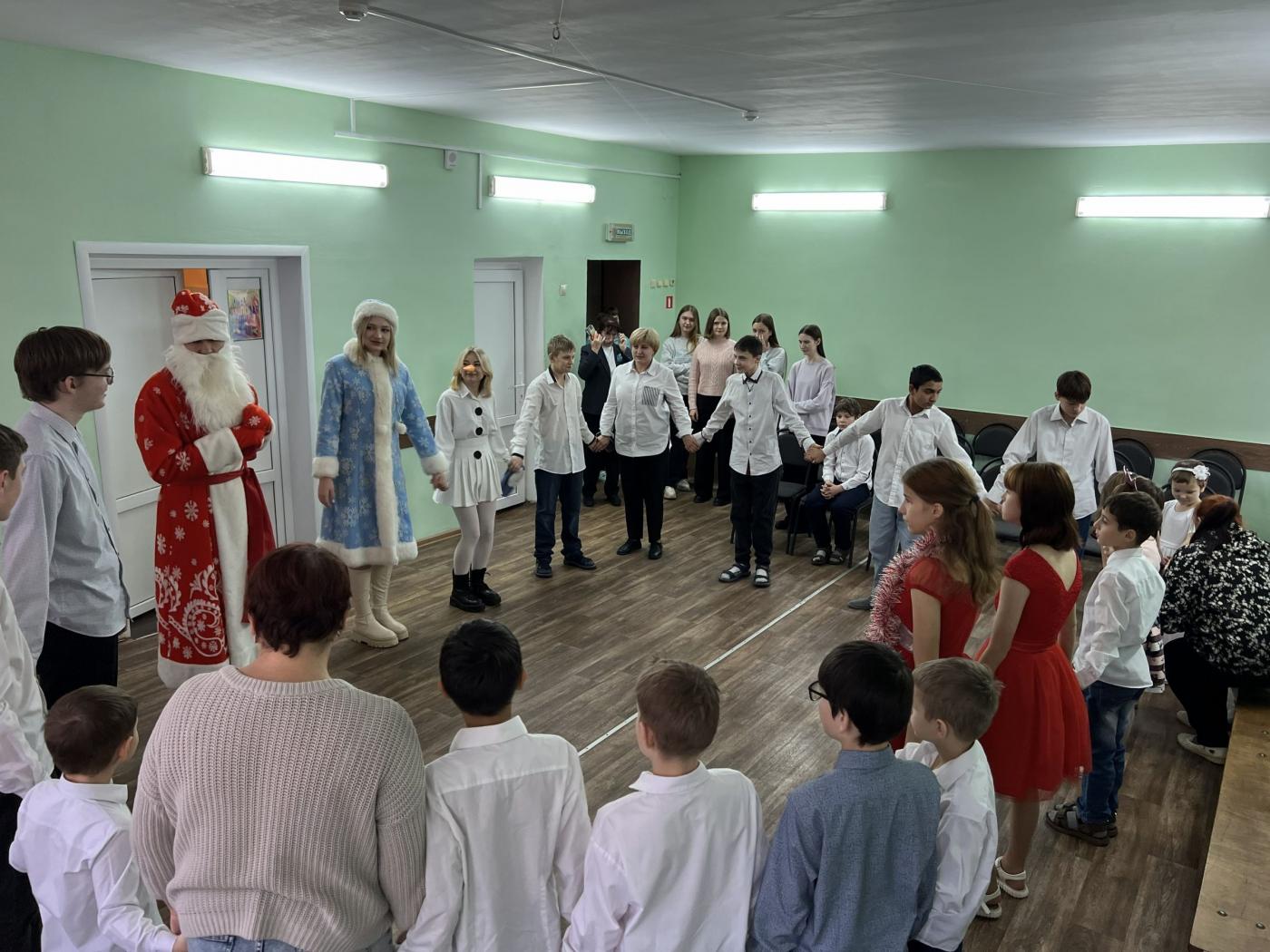 Подарить чудо. Студенты ПСФ провели новогодний утренник в Борисове